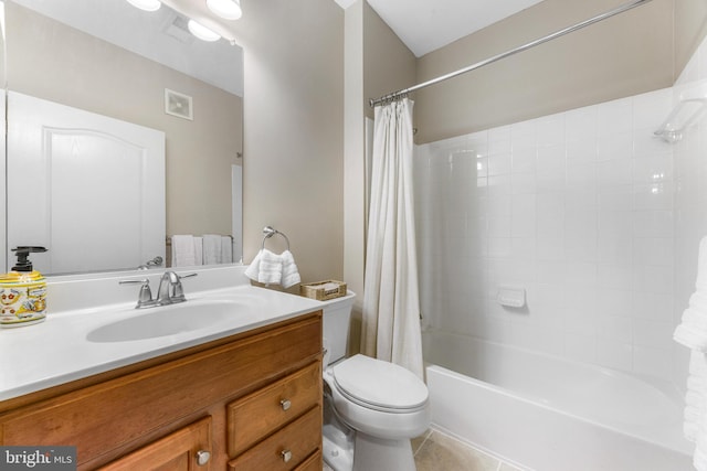 7315 Brookview Rd Unit 306, Elkridge, MD 21075 - full bath featuring vanity, shower / bath combination with curtain, and tile patterned floors