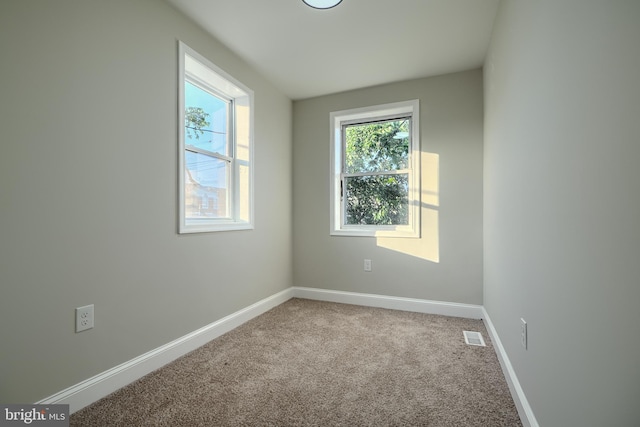 3027 Seamon Ave, Baltimore, MD 21225 - spare room featuring carpet floors