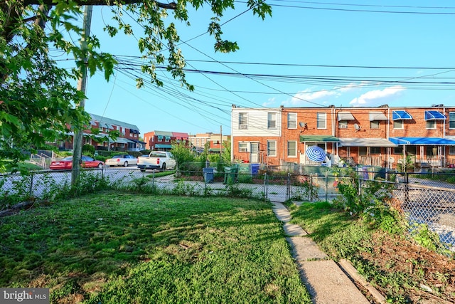 3027 Seamon Ave, Baltimore, MD 21225 - view of fenced yard