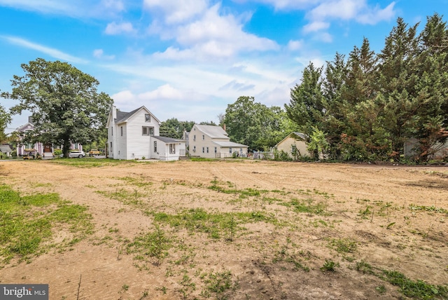 33 Main St, Pilesgrove, NJ 08098 - view of yard