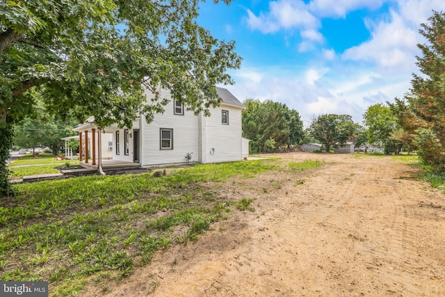 33 Main St, Pilesgrove, NJ 08098 - view of yard