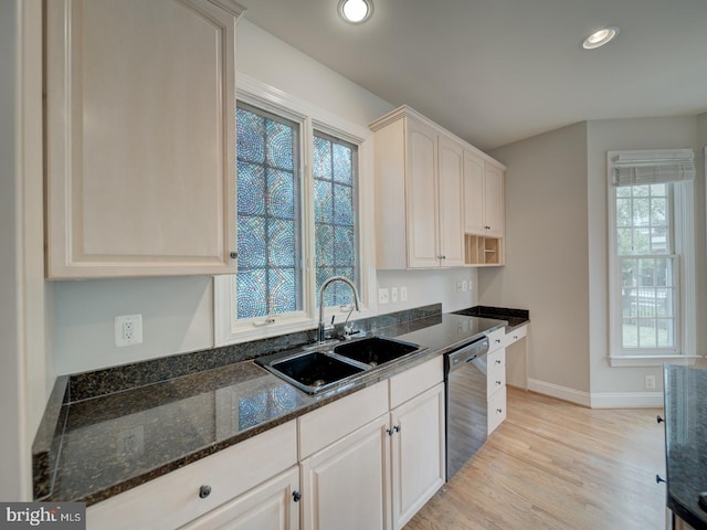 8429 Link Hills Loop, Gainesville, VA 20155 - kitchen featuring dishwasher, plenty of natural light, light wood-style floors, dark stone counters, and recessed lighting