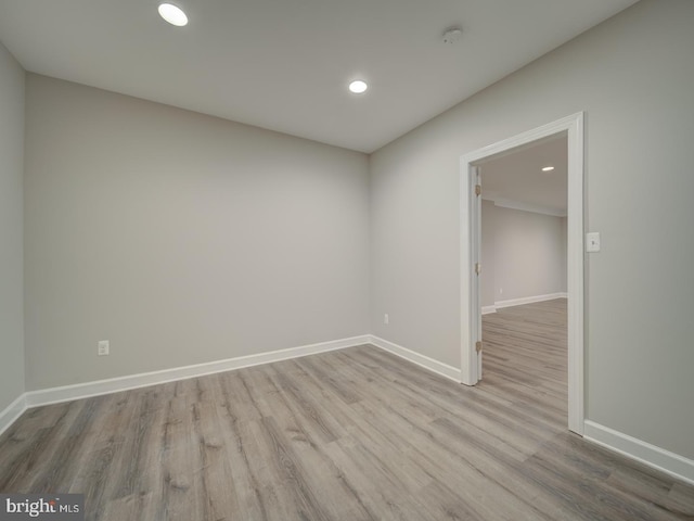 8429 Link Hills Loop, Gainesville, VA 20155 - empty room with wood finished floors, recessed lighting, and a smoke detector