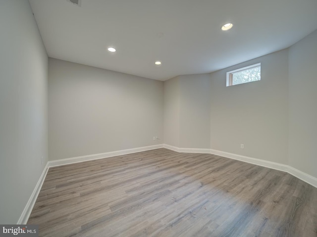 8429 Link Hills Loop, Gainesville, VA 20155 - unfurnished room with wood finished floors and recessed lighting