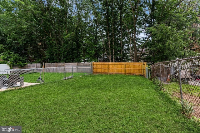 46 Hampshire Rd, Sicklerville, NJ 08081 - view of fenced backyard