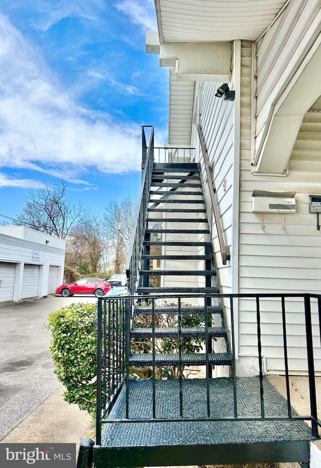 5904 Harford Rd, Baltimore, MD 21214 - view of staircase