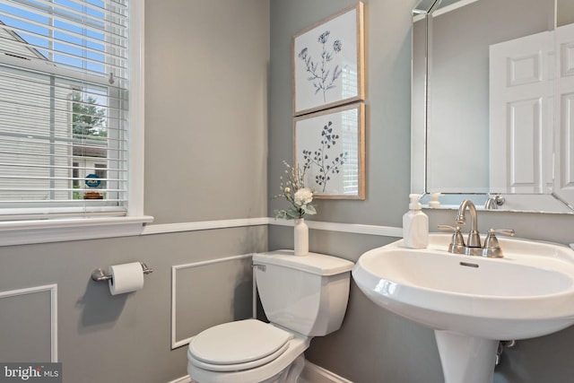 16 Fox Hollow Dr, Lancaster, PA 17602 - bathroom featuring toilet and a sink