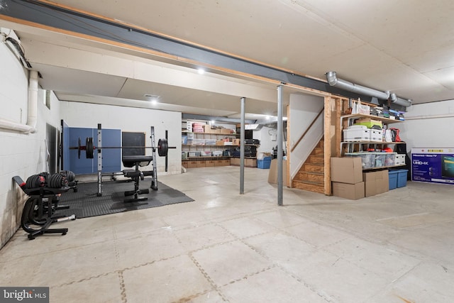 16 Fox Hollow Dr, Lancaster, PA 17602 - finished basement featuring stairs