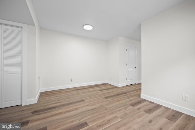 400 Reservoir St, Trenton, NJ 08618 - bonus room featuring baseboards and wood finished floors