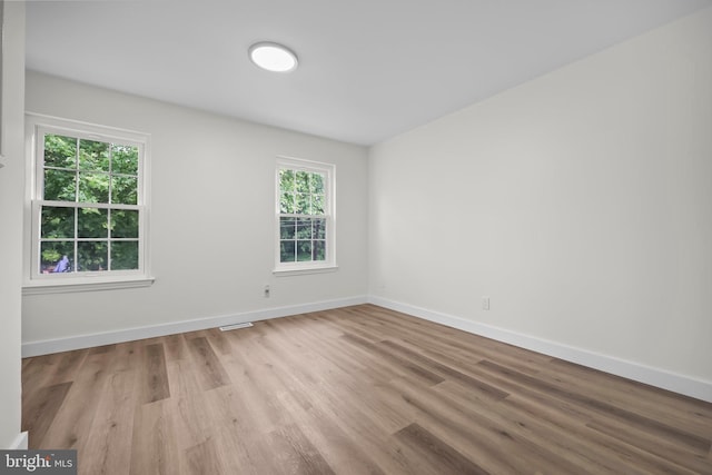 400 Reservoir St, Trenton, NJ 08618 - empty room featuring light wood finished floors and baseboards