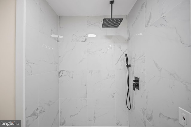 400 Reservoir St, Trenton, NJ 08618 - full bath featuring a marble finish shower