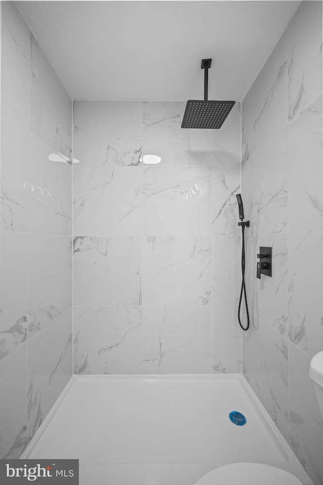 400 Reservoir St, Trenton, NJ 08618 - full bathroom with toilet and a marble finish shower