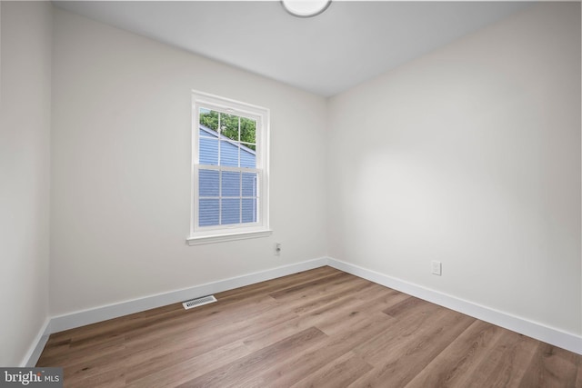 400 Reservoir St, Trenton, NJ 08618 - unfurnished room with wood finished floors and baseboards