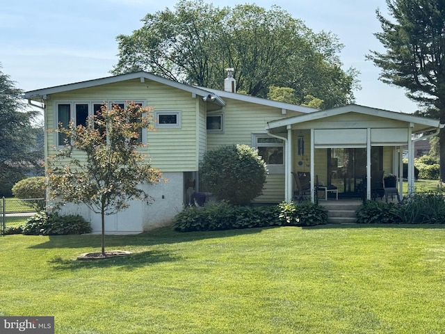 2108 Sierra Rd, Plymouth Meeting, PA 19462 - view of side of home with a porch