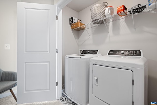 3028 Horizon Rd, Charlottesville, VA 22902 - laundry room featuring washing machine and clothes dryer