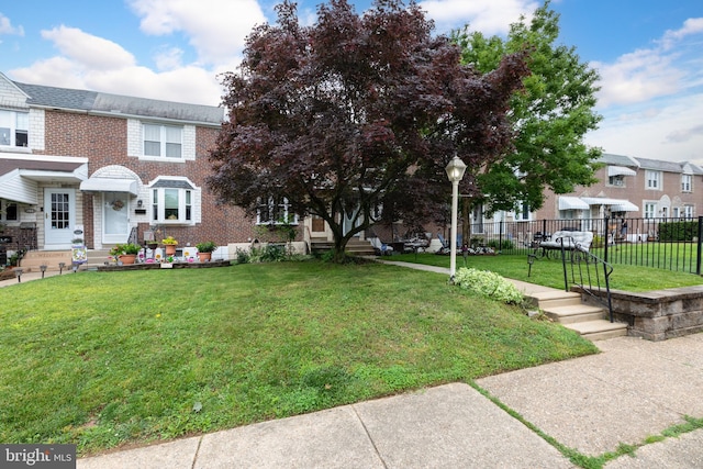 257 Westpark Ln, Clifton Heights, PA 19018 - view of yard with a residential view