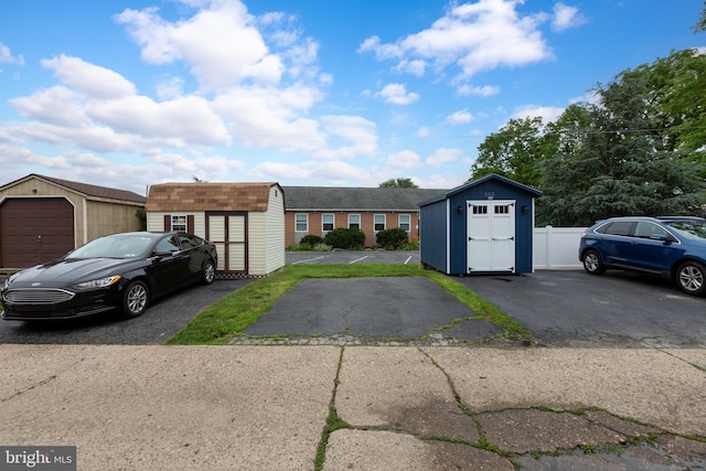 257 Westpark Ln, Clifton Heights, PA 19018 - view of front facade featuring a shed
