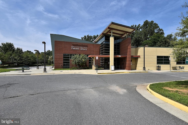 2911 Deer Hollow Way 421 & 422, Fairfax, VA 22031 - view of building exterior