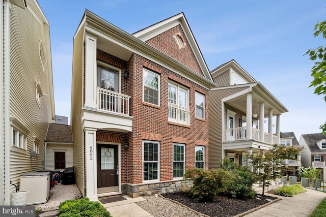 6802 Chickadee Ln, New Market, MD 21774 - view of front of home with brick siding