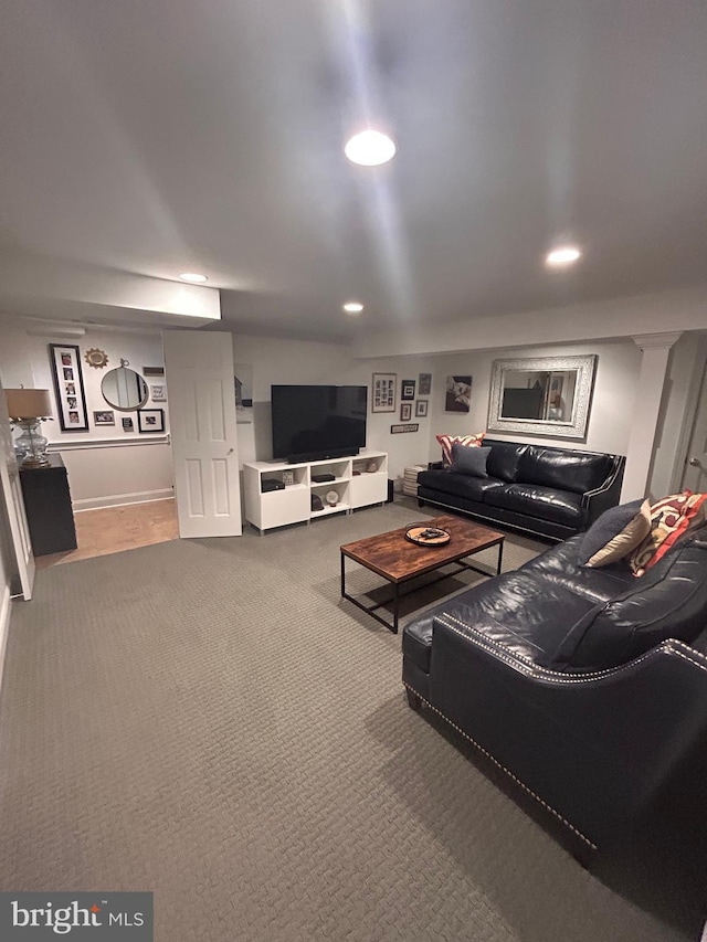 223 Country Gate Rd, Wayne, PA 19087 - living area featuring carpet and recessed lighting