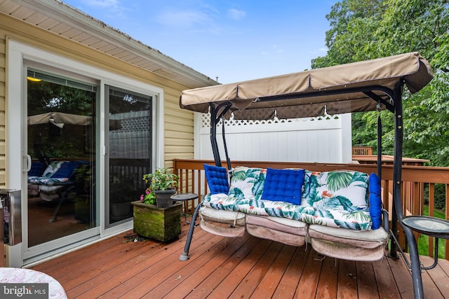 324 Winners Cir Unit 324, Red Lion, PA 17356 - view of wooden terrace