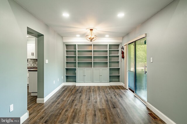 30 Scott Ct, Chesterbrook, PA 19087 - spare room with dark wood-style flooring, a chandelier, and recessed lighting