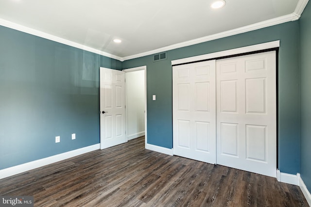 30 Scott Ct, Chesterbrook, PA 19087 - unfurnished bedroom featuring crown molding, recessed lighting, dark wood-style floors, and a closet