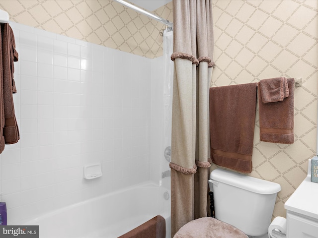 1509 Winfields Ln, Gambrills, MD 21054 - full bathroom with shower / bath combo with shower curtain and vanity