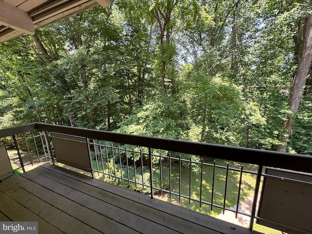 7746 Donnybrook Ct Unit 207, Annandale, VA 22003 - view of wooden terrace