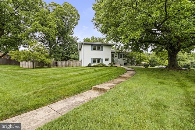 7119 Sea Cliff Rd, Mclean, VA 22101 - view of yard