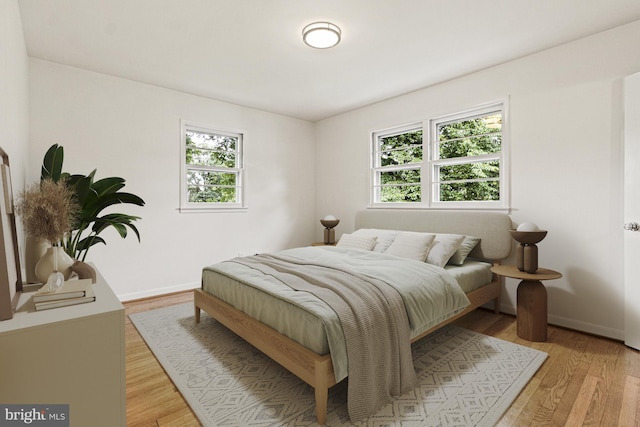 7119 Sea Cliff Rd, Mclean, VA 22101 - bedroom featuring light wood finished floors