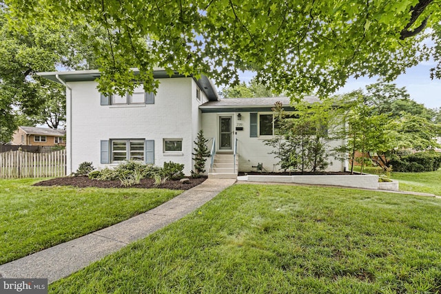 7119 Sea Cliff Rd, Mclean, VA 22101 - split level home featuring brick siding