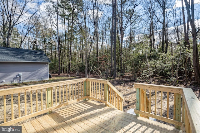 916 Lakeview Dr, Colonial Beach, VA 22443 - view of wooden terrace