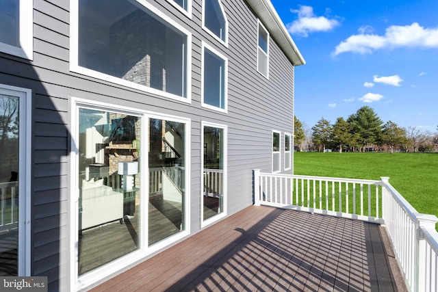121 Lillian Ct, Fredericksburg, VA 22406 - wooden deck with a yard