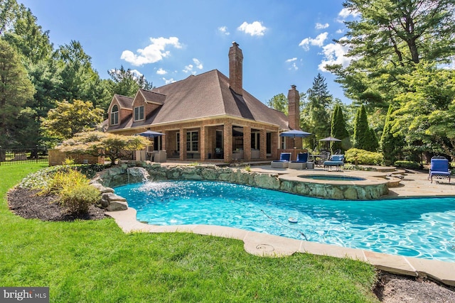 3500 Windy Bush Rd, New Hope, PA 18938 - view of swimming pool with a patio and a pool with connected hot tub