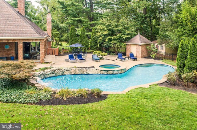 3500 Windy Bush Rd, New Hope, PA 18938 - view of pool featuring a patio area and a pool with connected hot tub