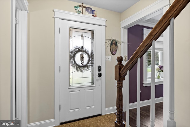 47 Sherwood Ln, Westampton, NJ 08060 - foyer entrance featuring baseboards
