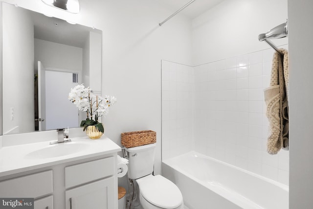 1025 Overlook Way, Laurel, MD 20707 - full bathroom with vanity and shower / tub combination