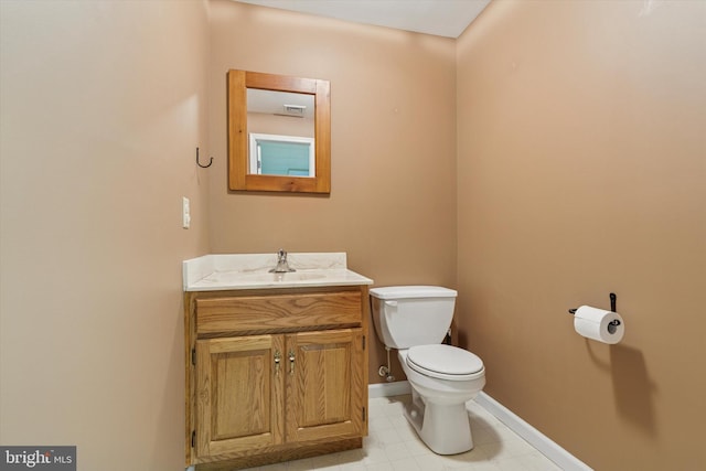 5790 Cedar Glen Dr, Narvon, PA 17555 - half bath with toilet and vanity