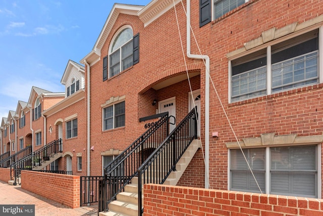 6908 Fairfax Dr Unit 202, Arlington, VA 22213 - view of property with stairway