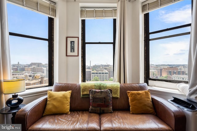 1615 Q St NW Unit 1001, Washington, DC 20009 - sitting room with a view of city