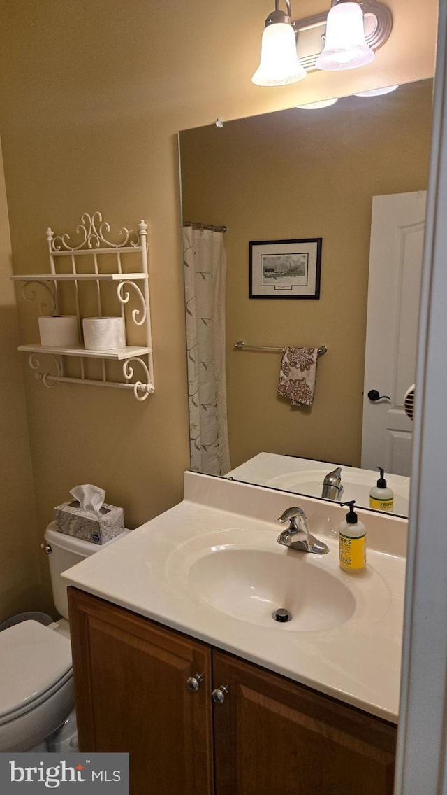 1000 Fountainview Cir Unit 1406, Newark, DE 19713 - full bathroom featuring vanity and toilet