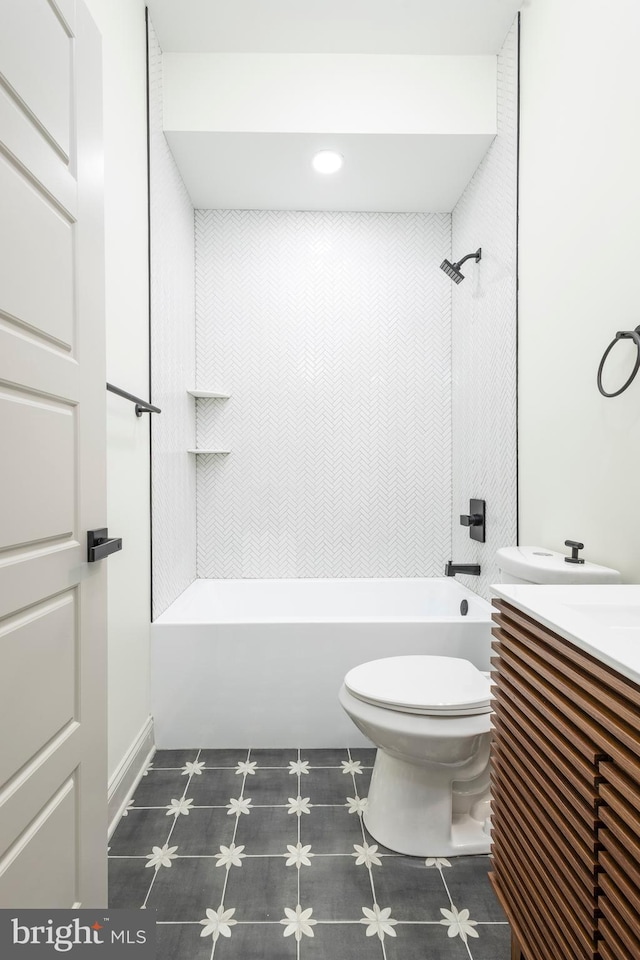 3116 Clifford St Unit 2, Philadelphia, PA 19121 - full bath with vanity and washtub / shower combination