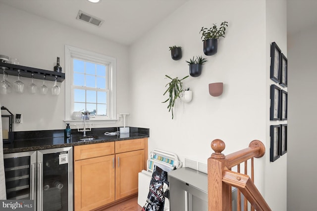 1506 Stack St, Baltimore, MD 21230 - indoor wet bar with beverage cooler