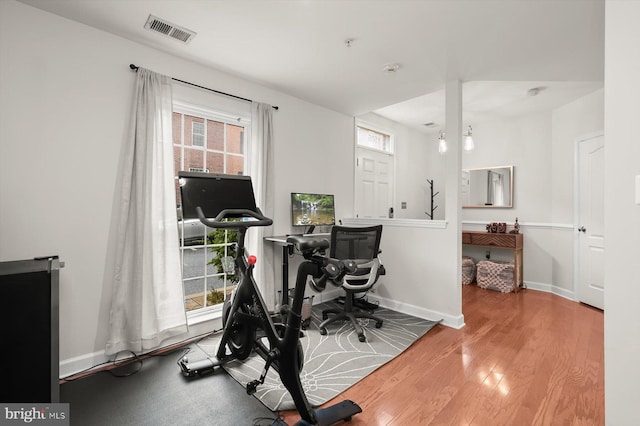 1506 Stack St, Baltimore, MD 21230 - office with wood finished floors and baseboards