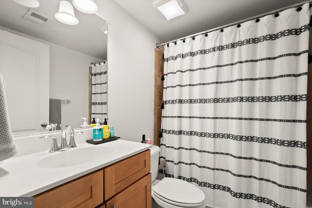1506 Stack St, Baltimore, MD 21230 - full bathroom featuring vanity and a shower with curtain