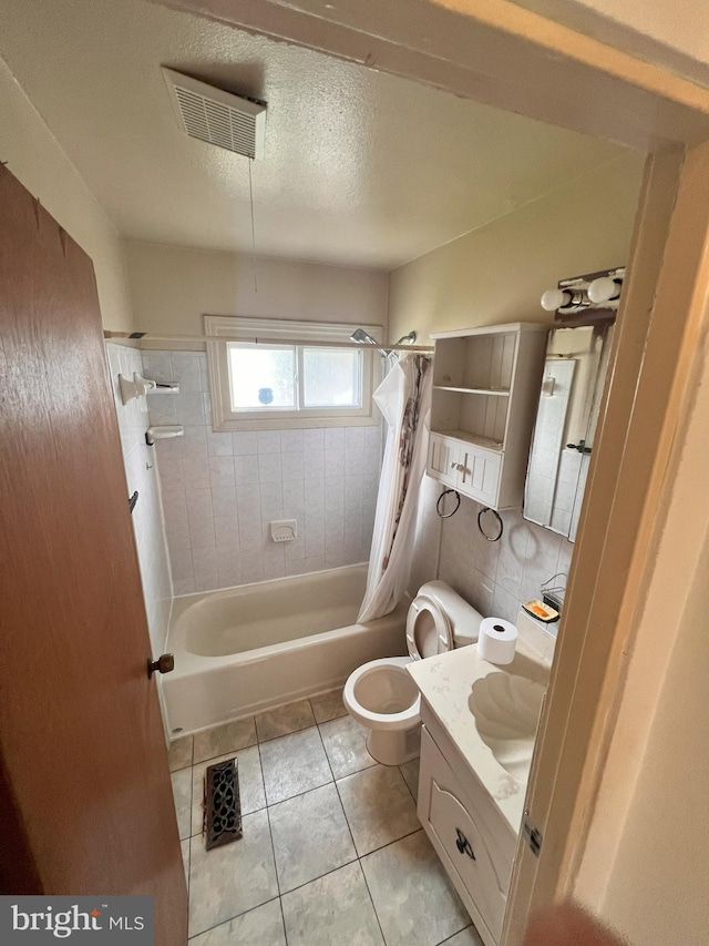 815 S Cypress Ct, Sterling, VA 20164 - bathroom with shower / bath combo with shower curtain, tile patterned floors, vanity, and decorative backsplash