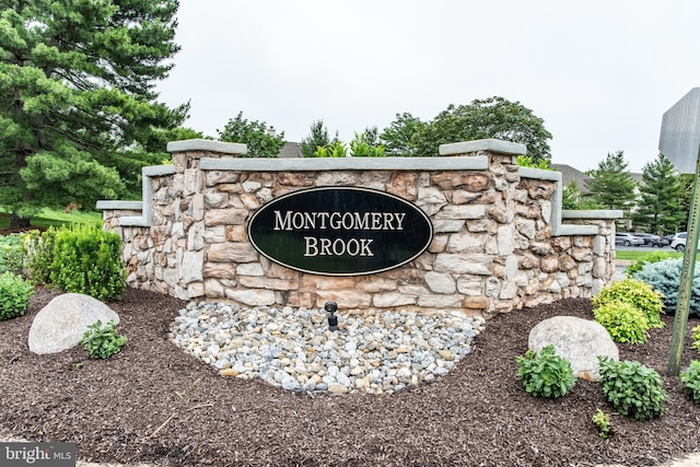 1811 Foxmeadow Cir Unit Condo 1811, Royersford, PA 19468 - view of community sign