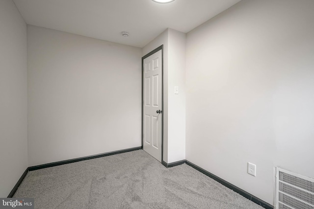 11 Sunset Ln, Bridgeton, NJ 08302 - empty room featuring carpet flooring and a smoke detector