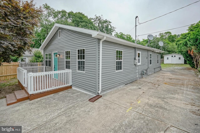 11 Sunset Ln, Bridgeton, NJ 08302 - view of front of property featuring a patio and an outbuilding